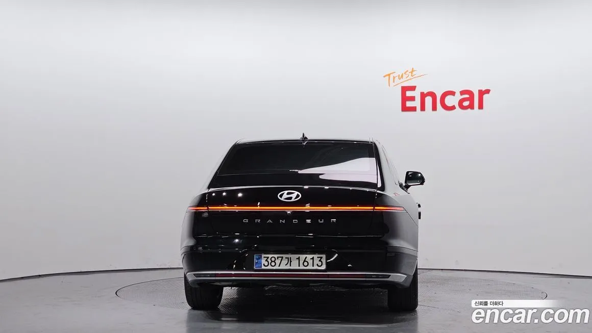 Hyundai Grandeur 2023 из KR, фото 4