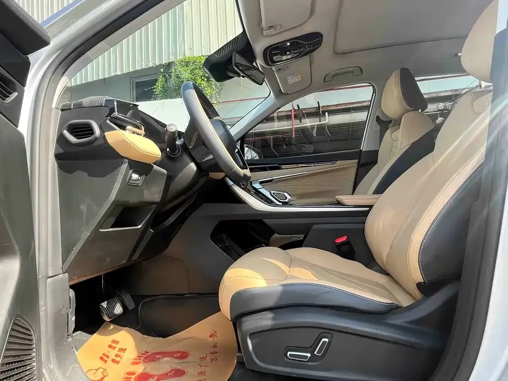 Geely Boyue L 2023 из CN, фото 6