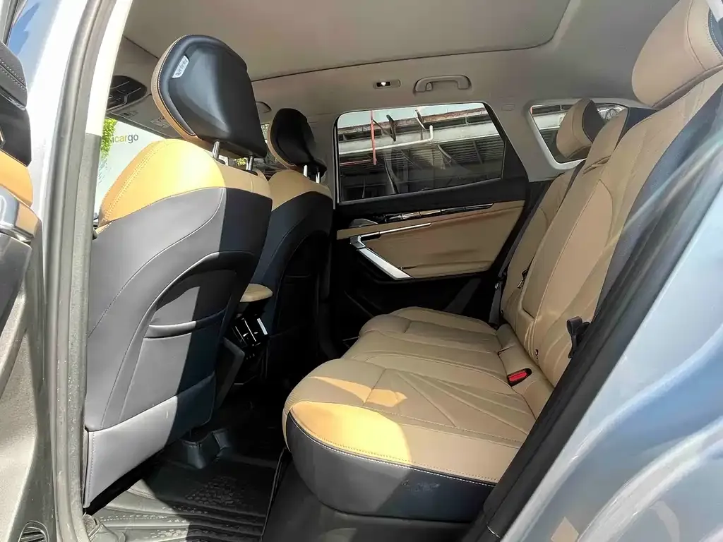 Geely Boyue L 2023 из CN, фото 7