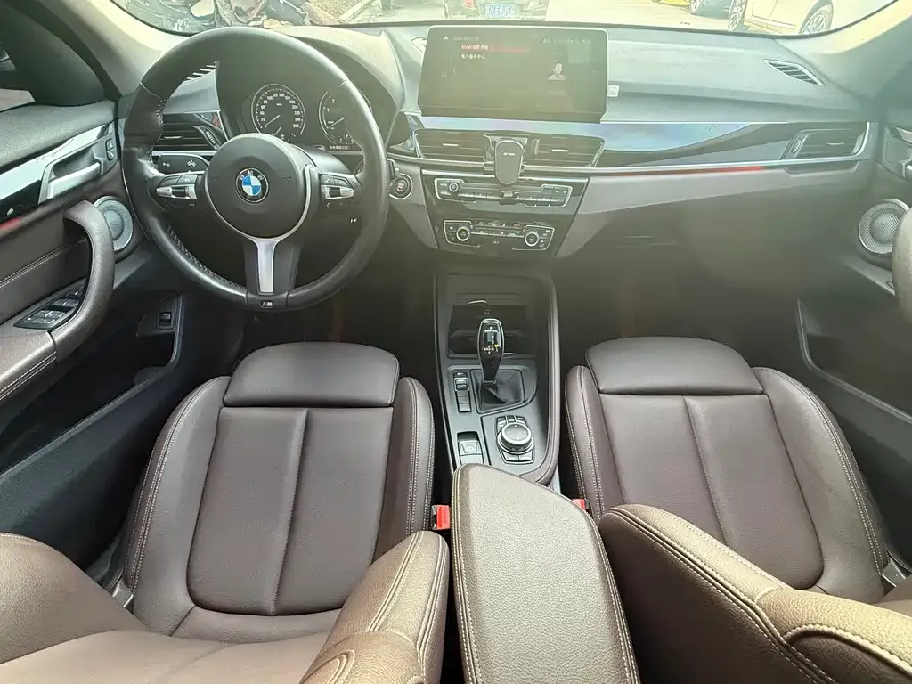 BMW X1 2021 из CN, фото 9