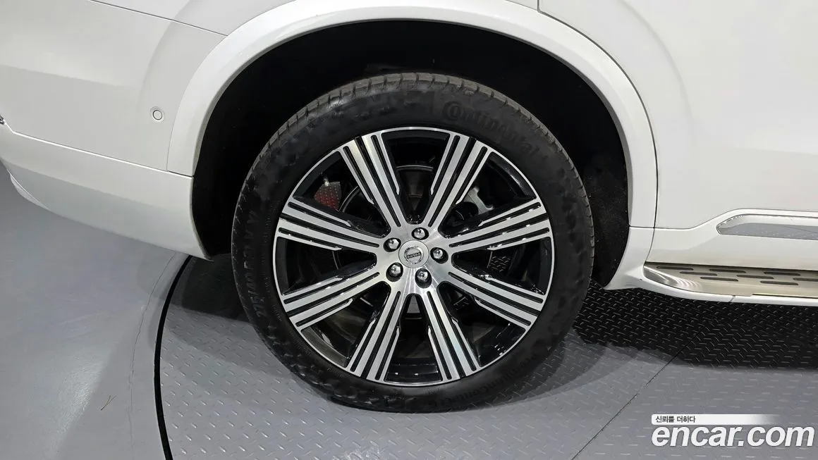 Volvo XC90 2023 из KR, фото 5