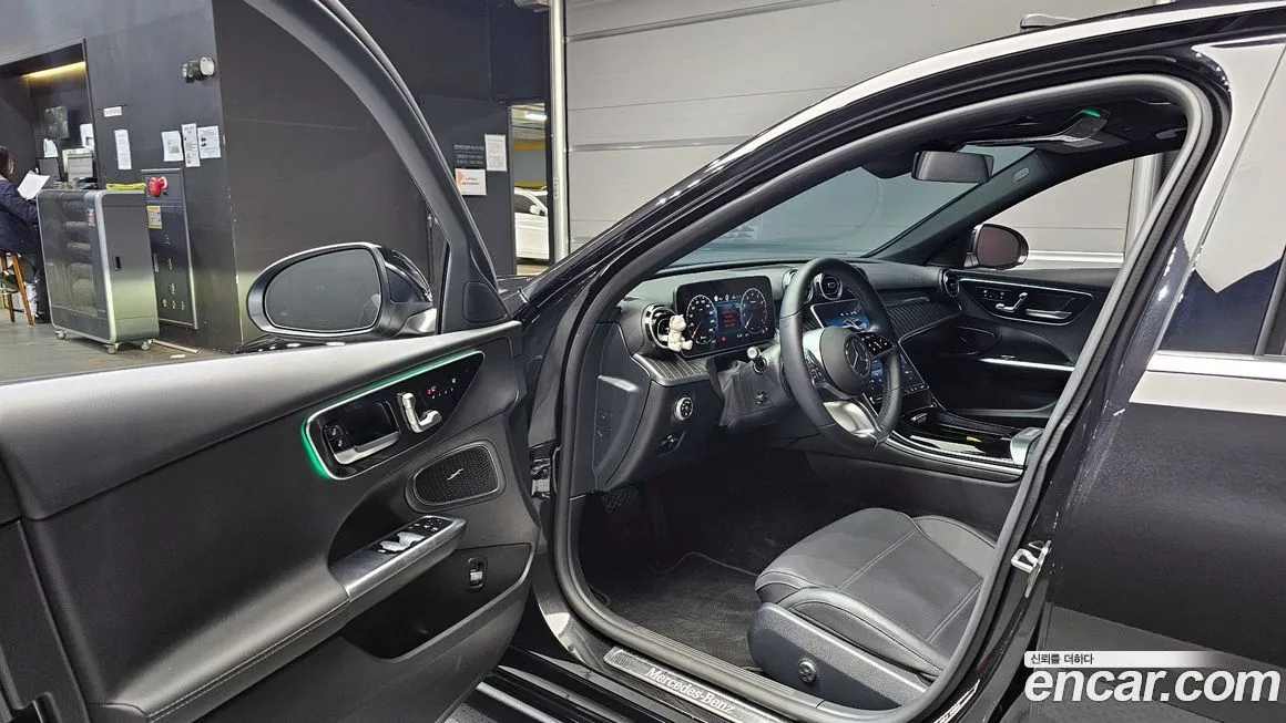 Mercedes-Benz C-Class 2024 из KR, фото 10