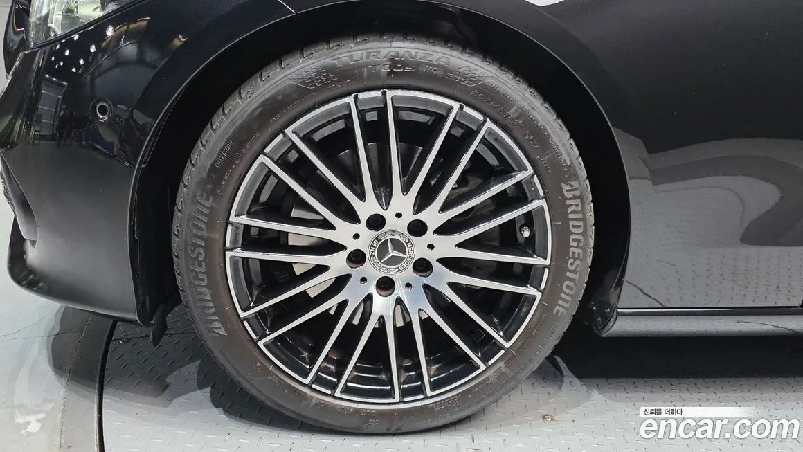 Mercedes-Benz C-Class 2024 из KR, фото 5