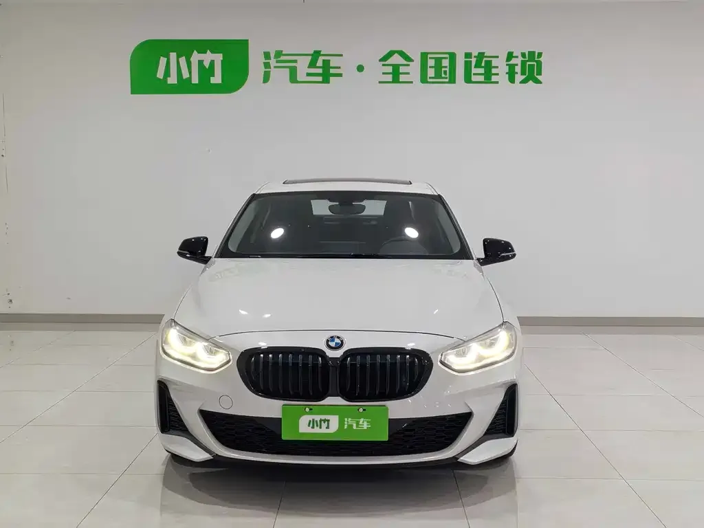BMW 1 Series 2021 из CN, фото 2