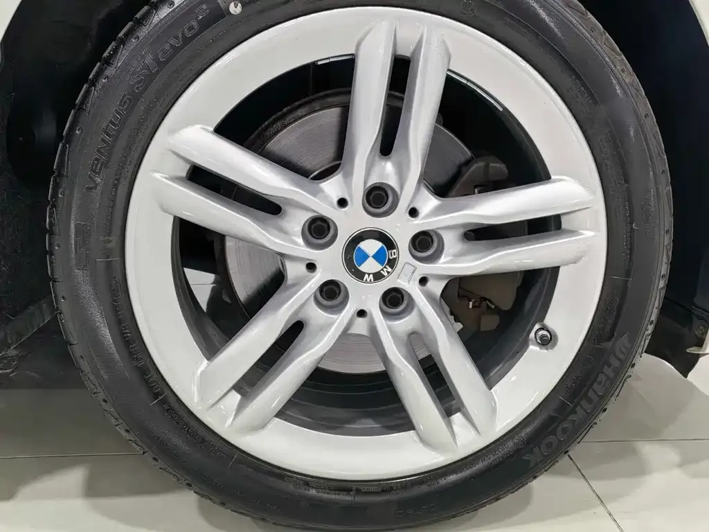 BMW 1 Series 2021 из CN, фото 5
