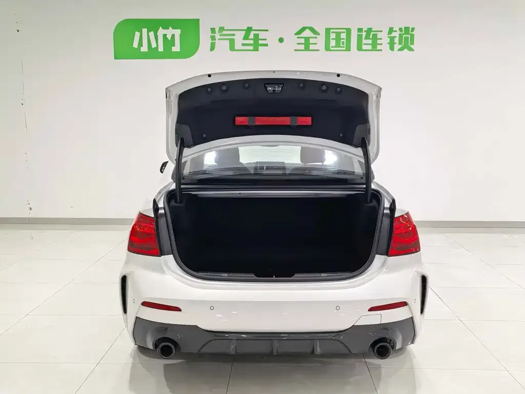 BMW 1 Series 2021 из CN, фото 8