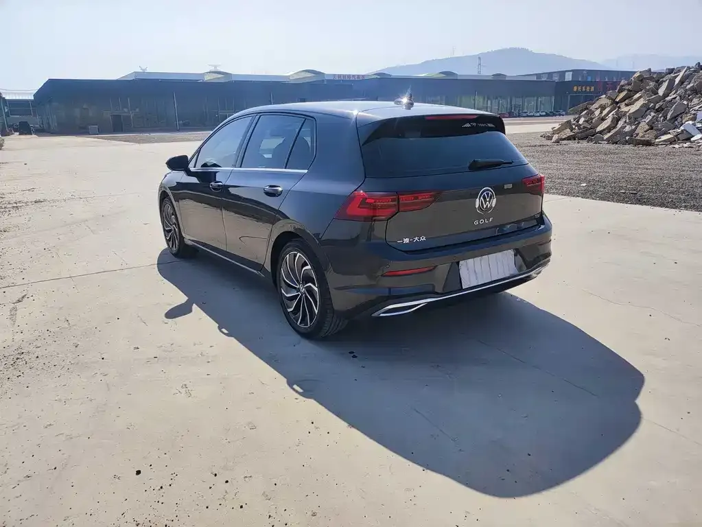Volkswagen Golf 2021 из CN, фото 4