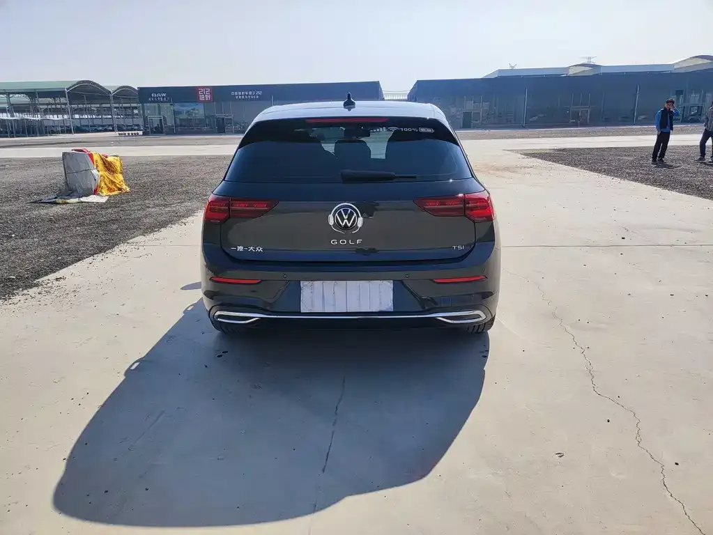 Volkswagen Golf 2021 из CN, фото 5