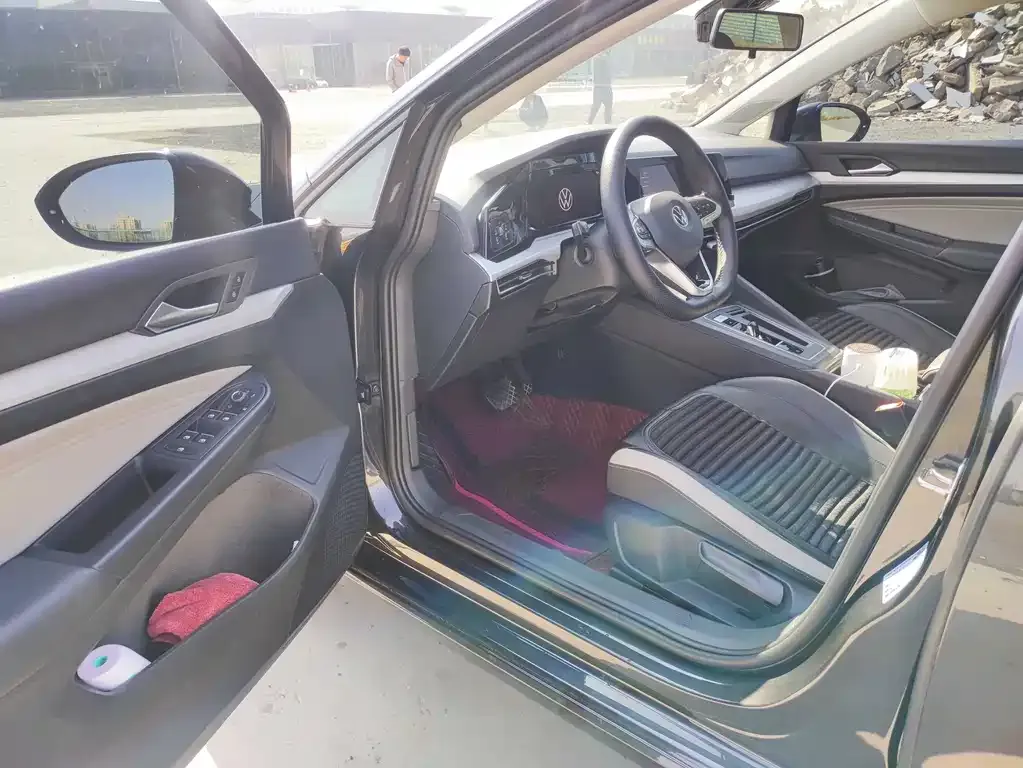 Volkswagen Golf 2021 из CN, фото 7