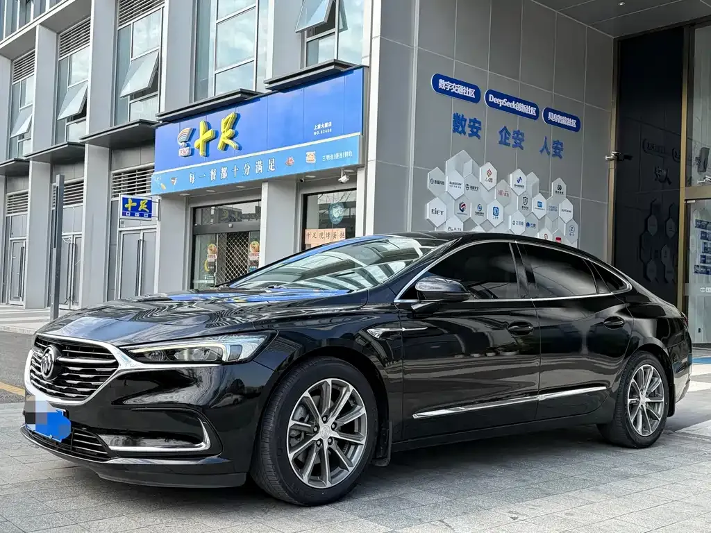Buick LaCrosse 2021 из CN, фото 1