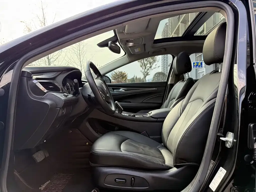 Buick LaCrosse 2021 из CN, фото 4