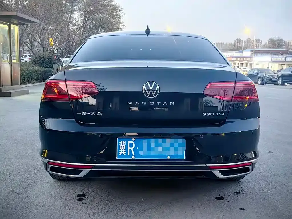 Volkswagen Magotan 2022 из CN, фото 4