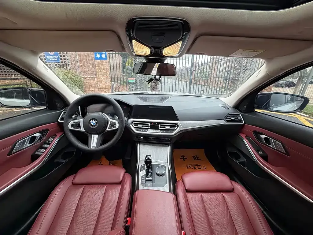 BMW 3 Series 2021 из CN, фото 9