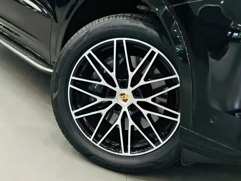 Porsche Cayenne 2024 из CN, фото 10