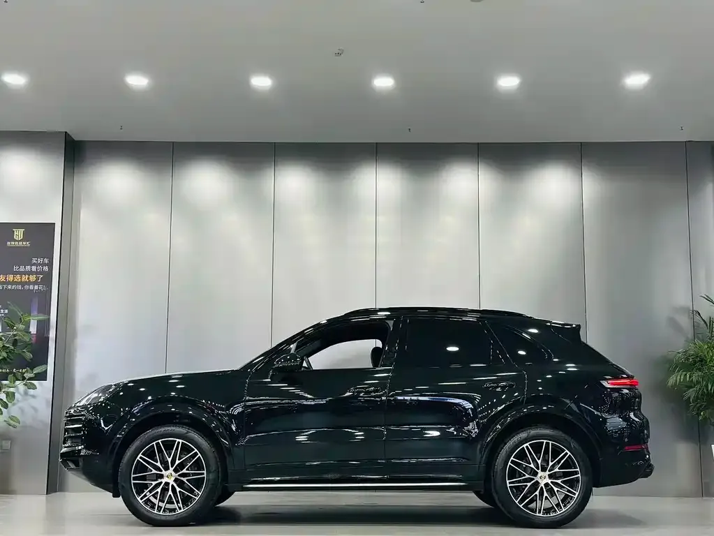 Porsche Cayenne 2024 из CN, фото 8