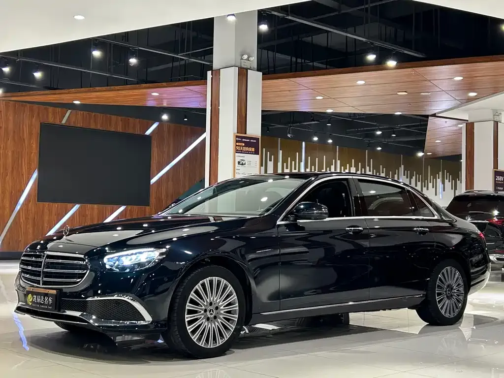 Mercedes-Benz E-Class 2023 из CN, фото 1