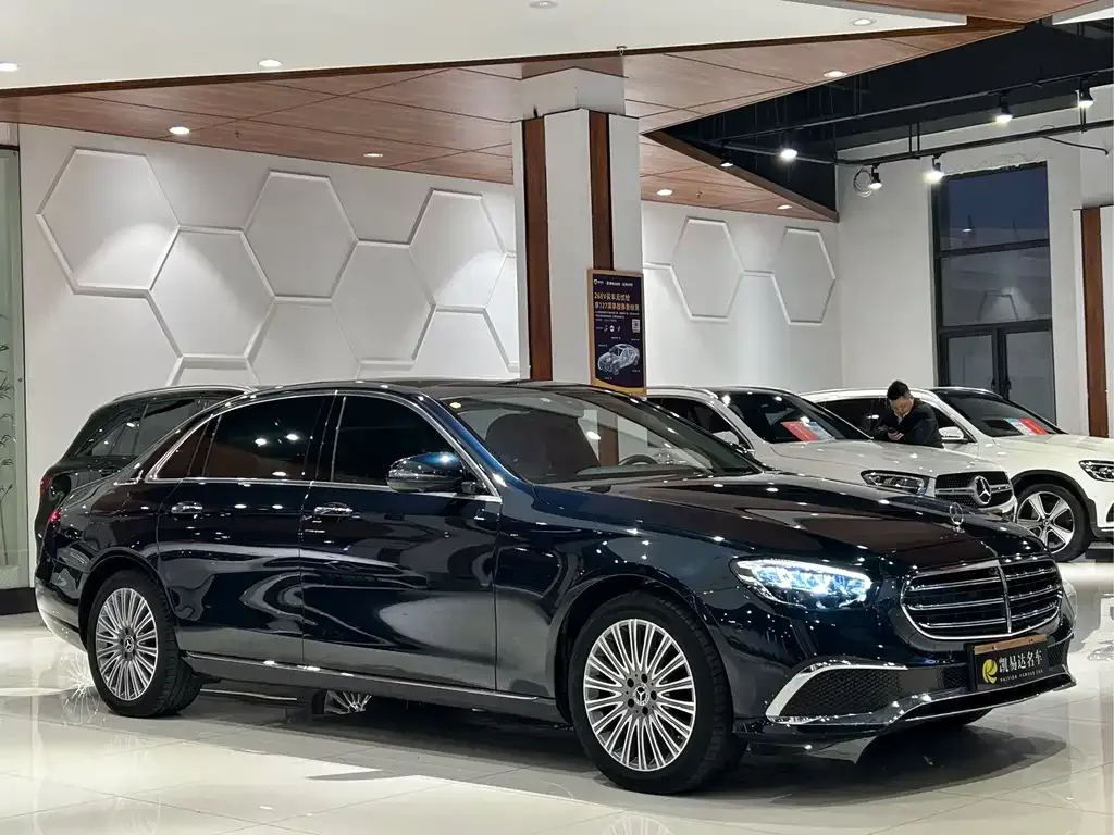 Mercedes-Benz E-Class 2023 из CN, фото 5