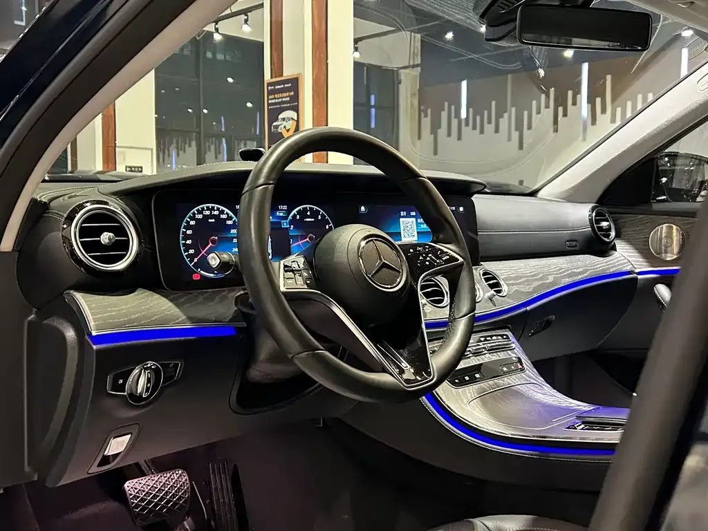 Mercedes-Benz E-Class 2023 из CN, фото 9