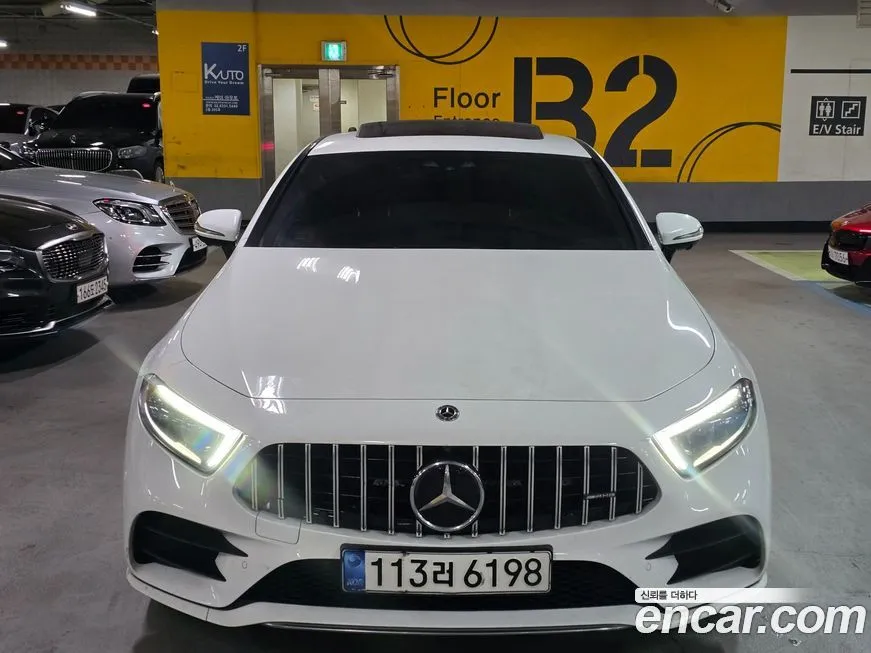 Mercedes-Benz CLS-Class — фото 1