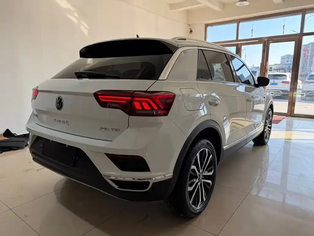 Volkswagen T-Roc 2022 из CN, фото 6