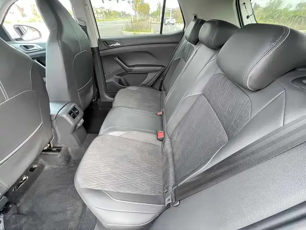 Volkswagen T-Cross 2022 из CN, фото 6