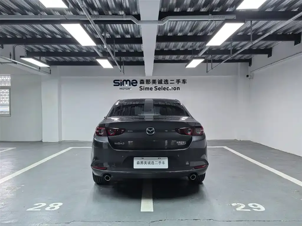 Mazda 3 Axela 2023 из CN, фото 4