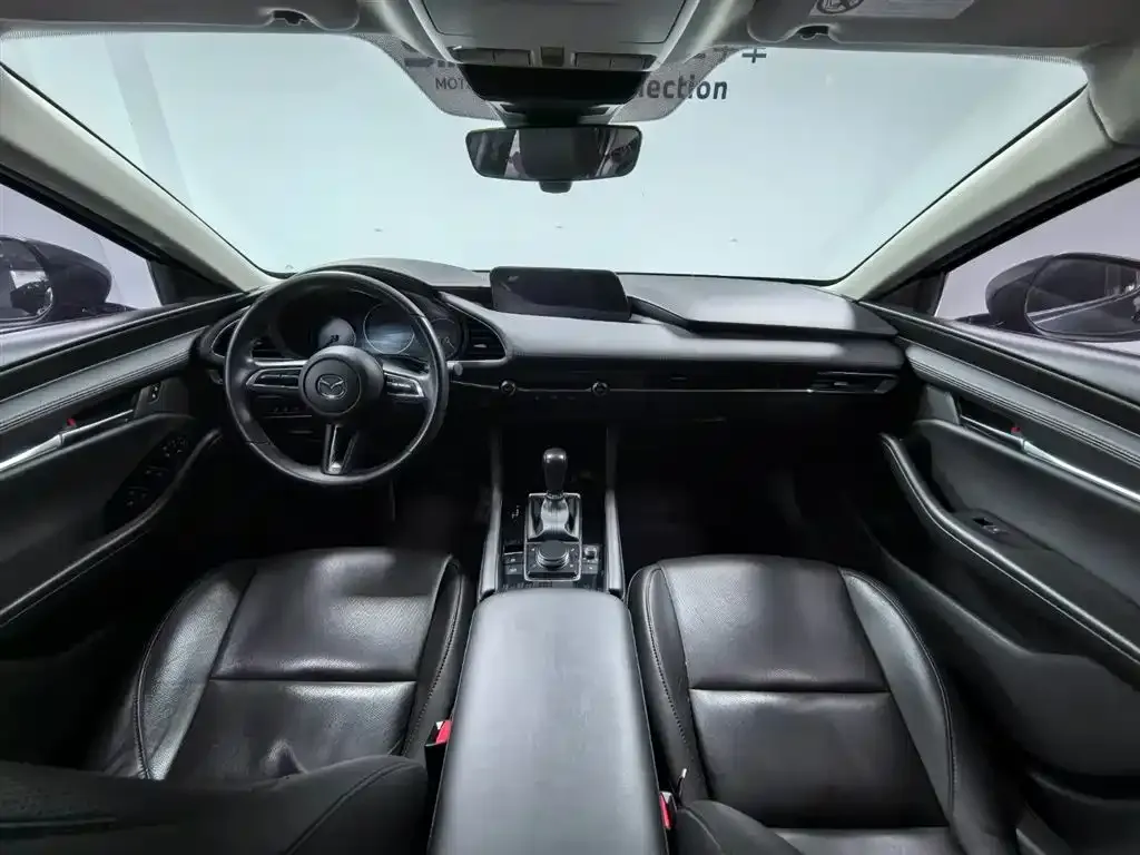 Mazda 3 Axela 2023 из CN, фото 6