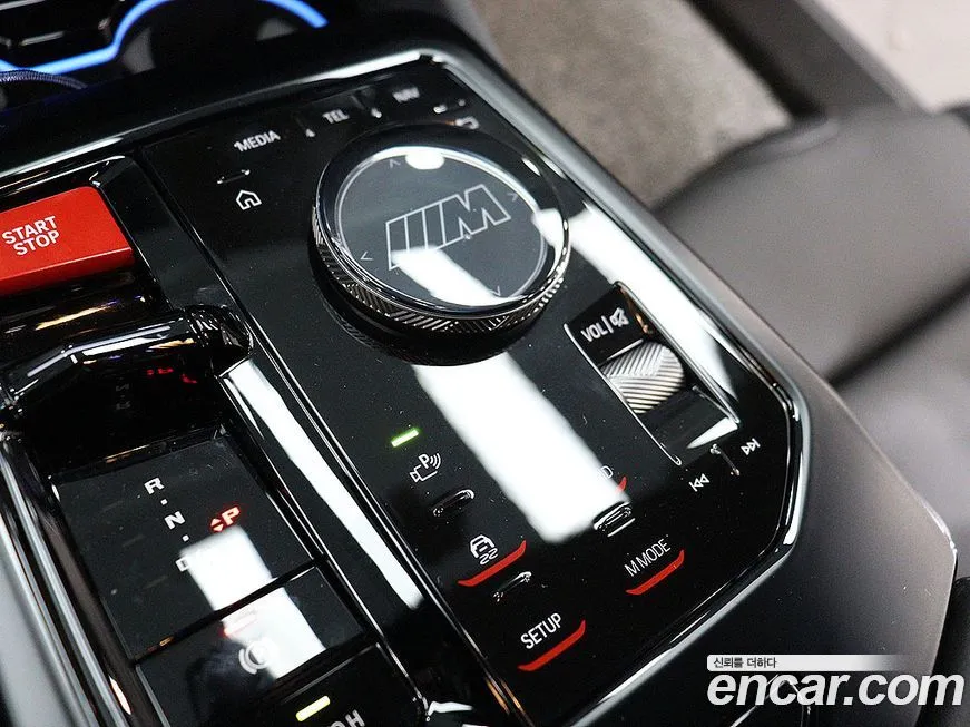 BMW M5 2025 из KR, фото 9