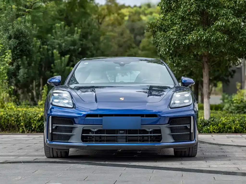 Porsche Panamera 2025 из CN, фото 2