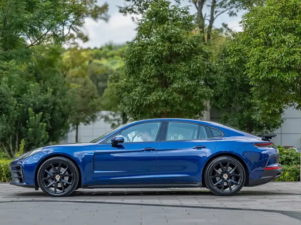 Porsche Panamera 2025 из CN, фото 3
