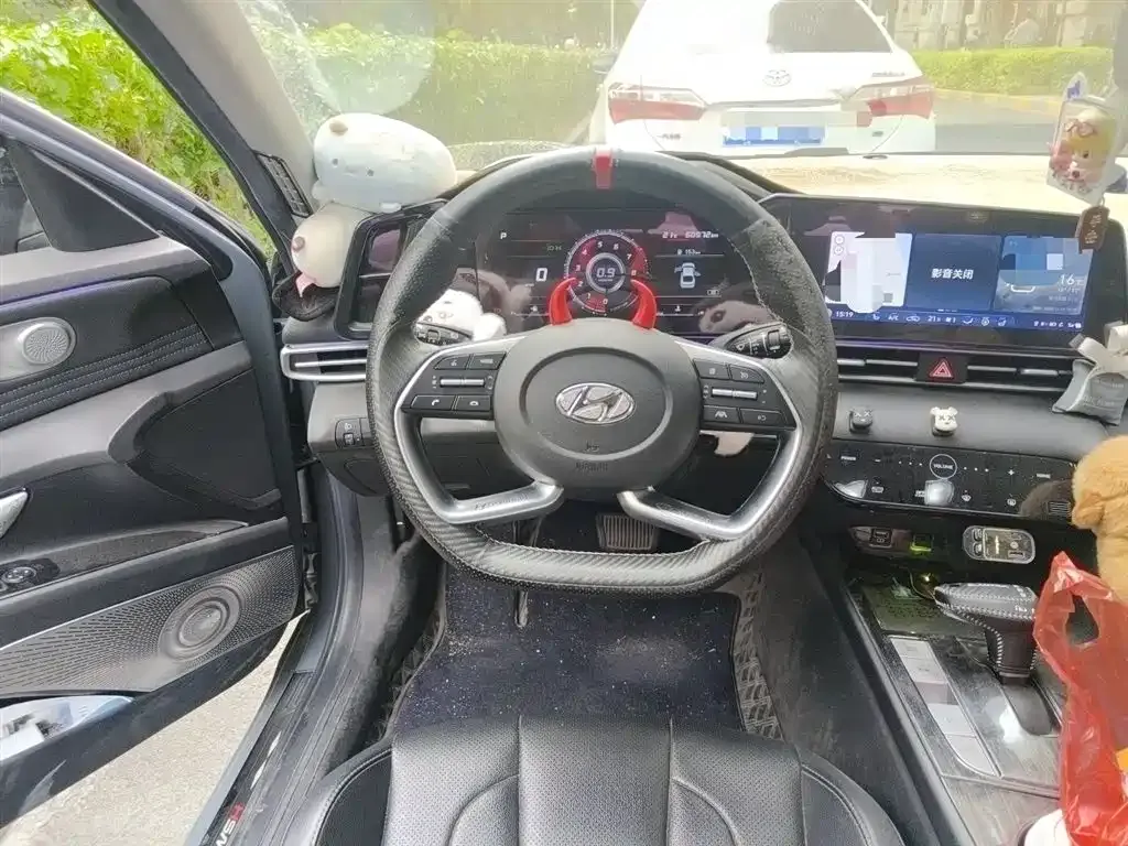 Hyundai Elantra 2021 из CN, фото 3