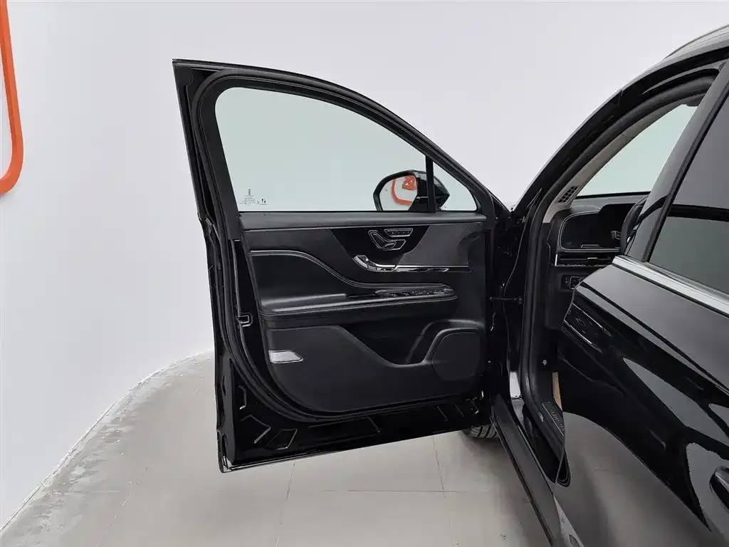 Lincoln Corsair 2024 из CN, фото 8