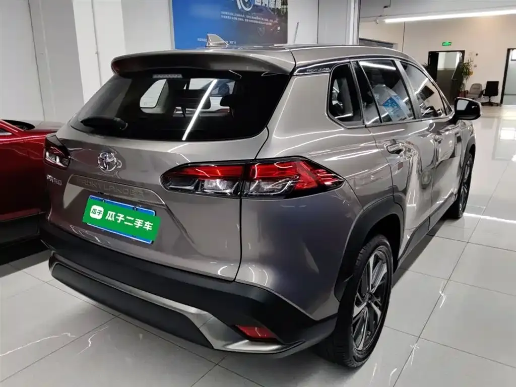 Toyota Frontlander 2022 из CN, фото 7