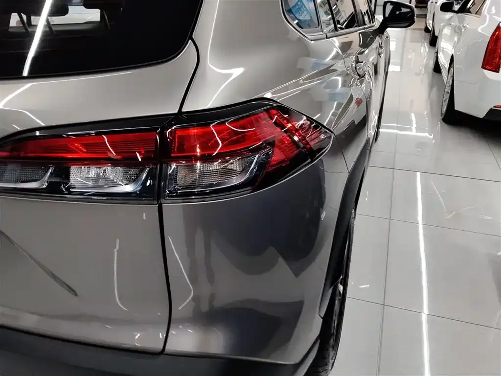 Toyota Frontlander 2022 из CN, фото 8