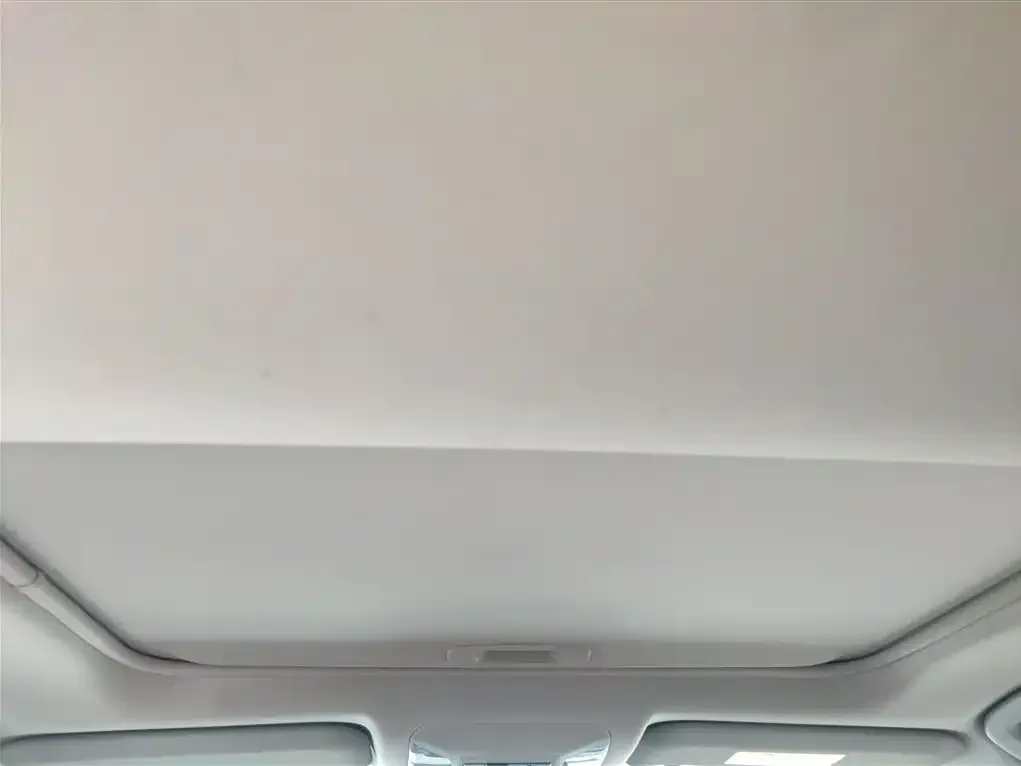 Toyota RAV4 — фото 9
