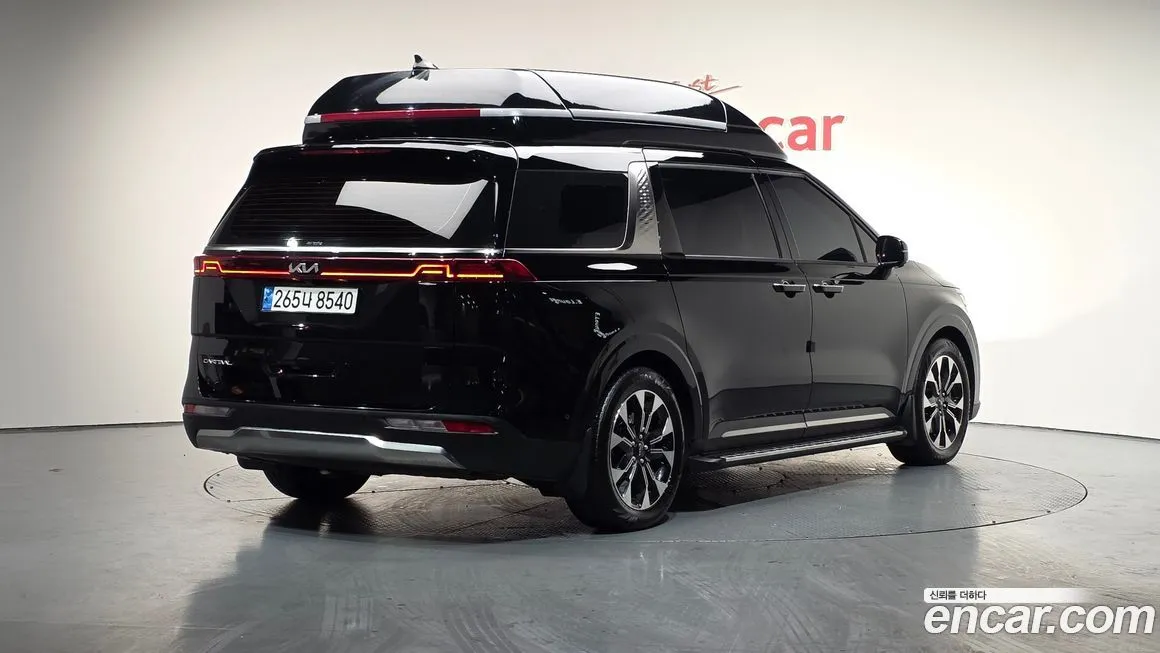 Kia Carnival 2023 из KR, фото 2