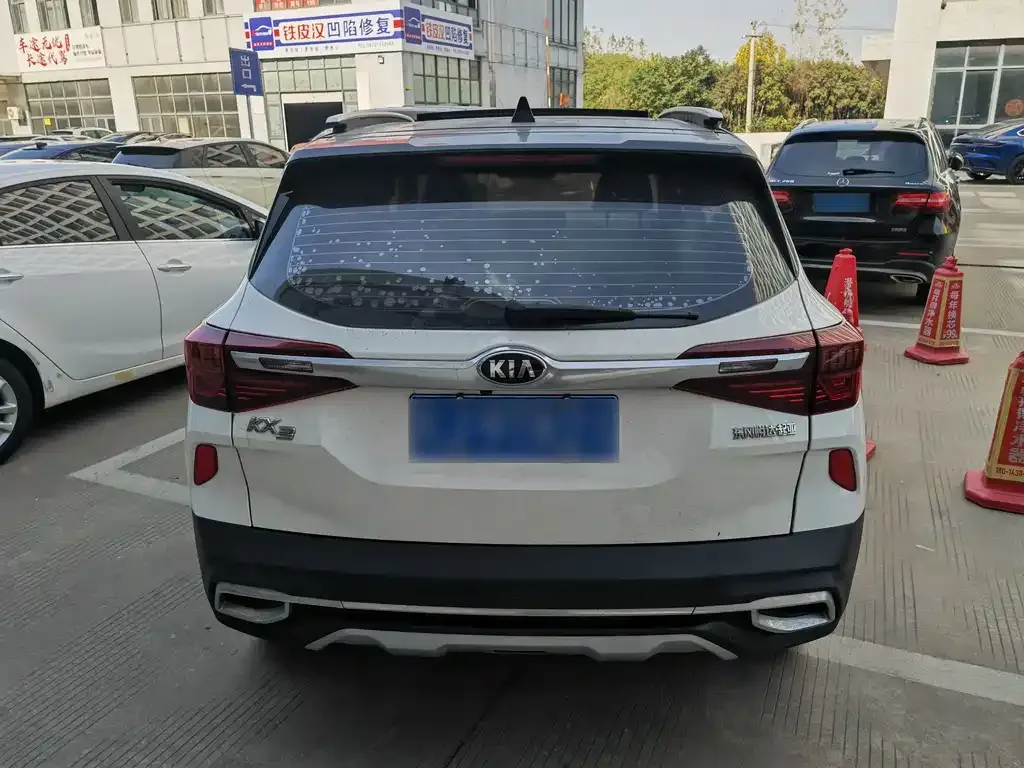 Kia KX3 2021 из CN, фото 3