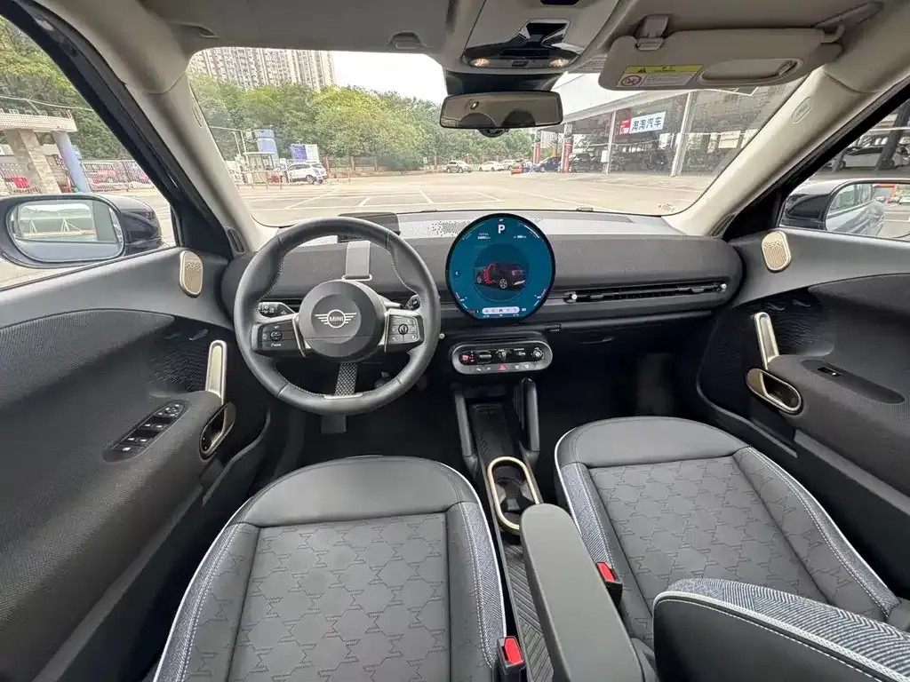 [object Object] MINI COOPER EV 2024 из CN, фото 8