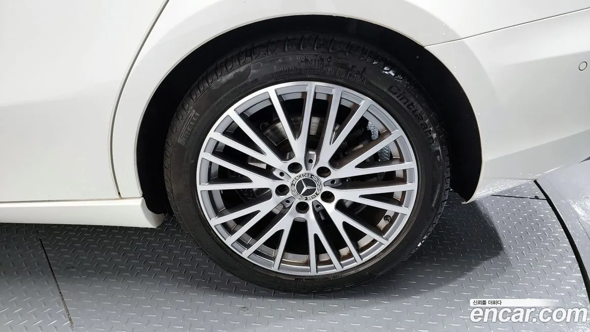 Mercedes-Benz A-Class 2021 из KR, фото 5