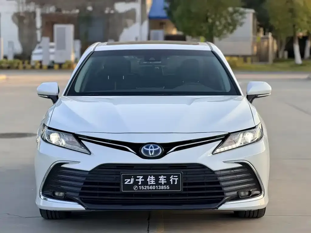 Toyota Camry 2022 из CN, фото 1