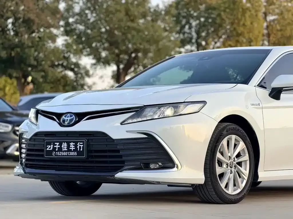 Toyota Camry 2022 из CN, фото 10