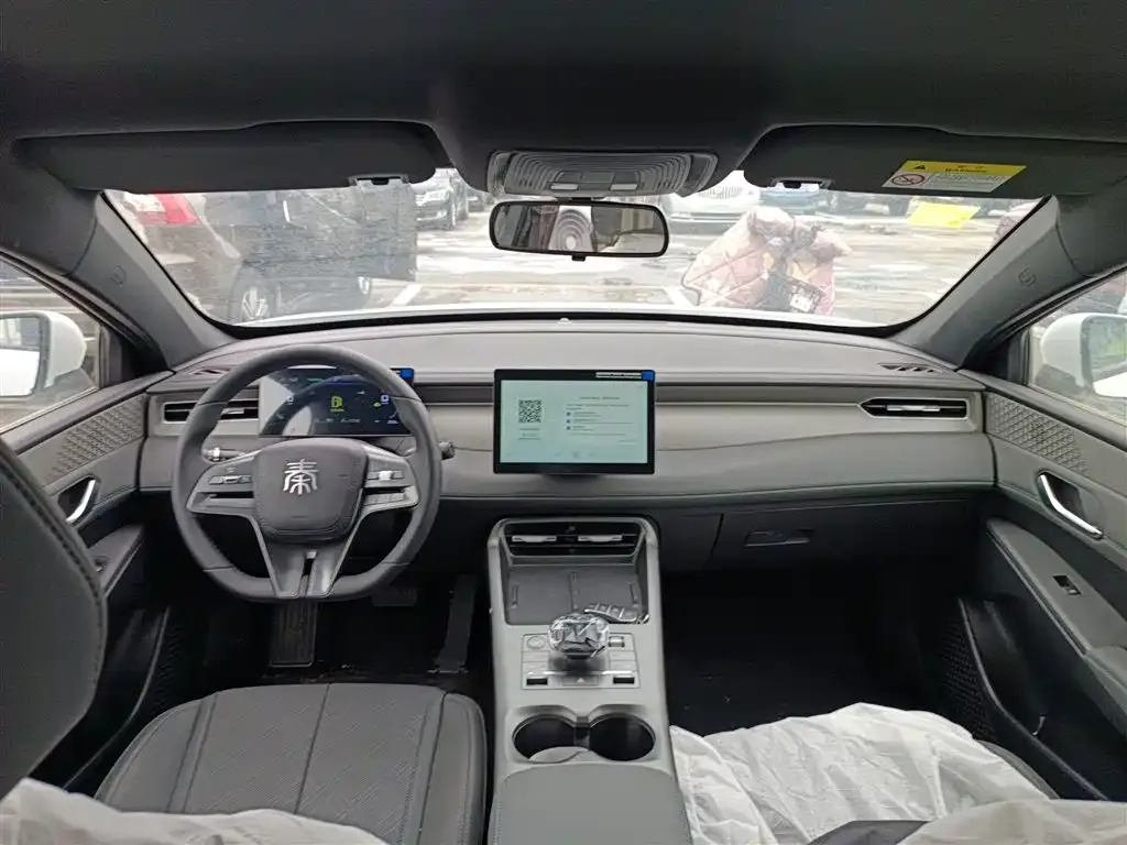 BYD Qin PLUS — фото 10