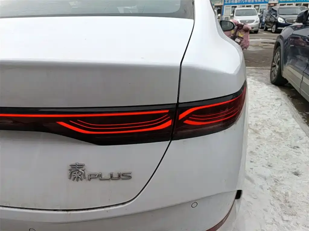 BYD Qin PLUS — фото 8