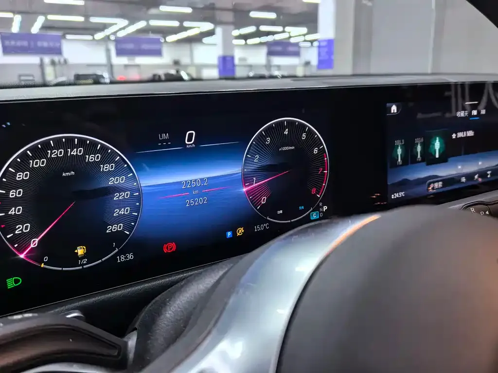Mercedes-Benz GLB 2024 из CN, фото 7