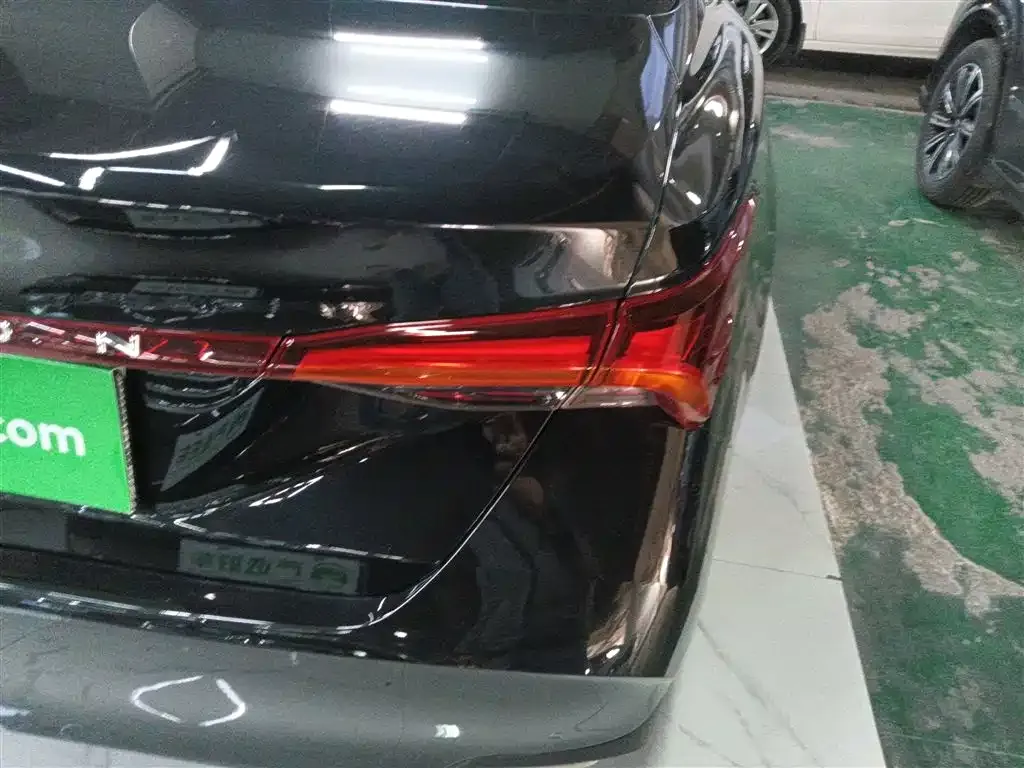Toyota Avalon 2023 из CN, фото 8