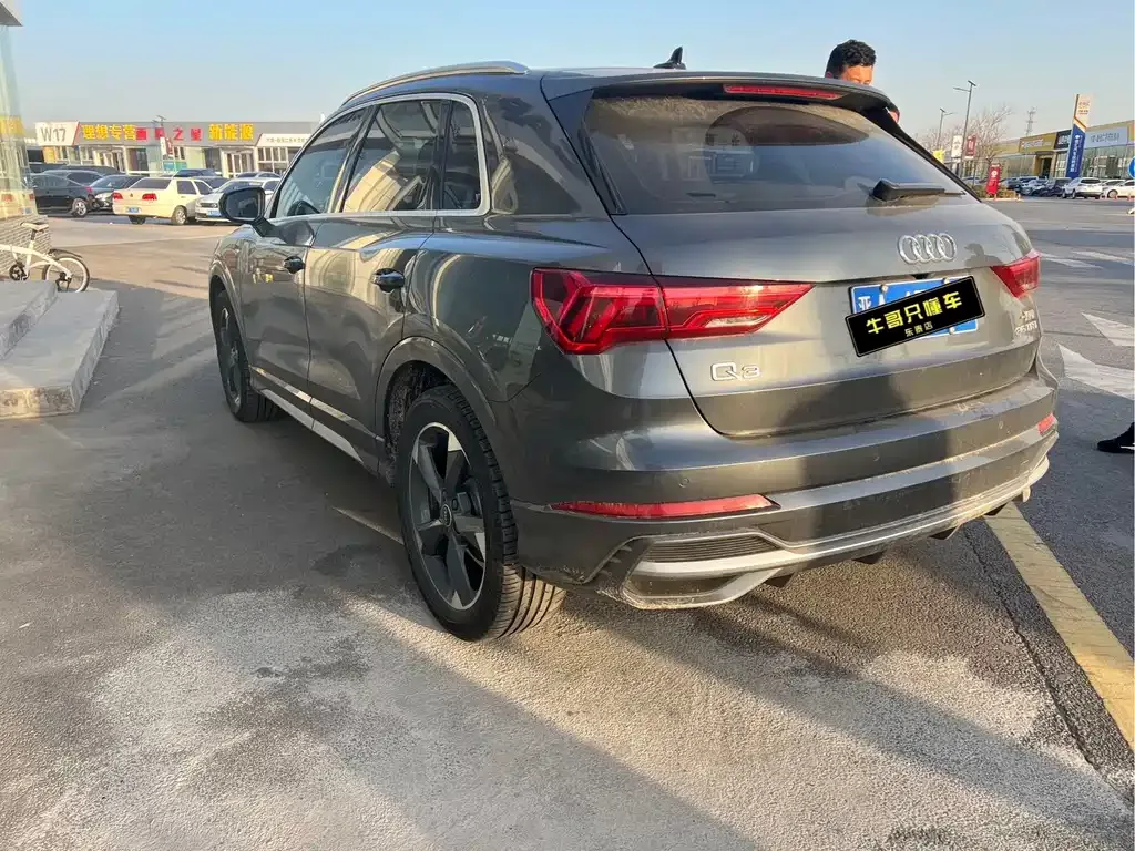 Audi Q3 2021 из CN, фото 4