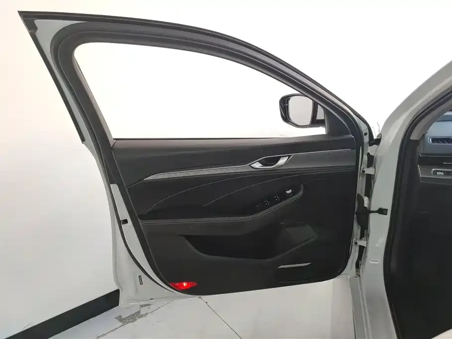 Geely Xingrui 2022 из CN, фото 7