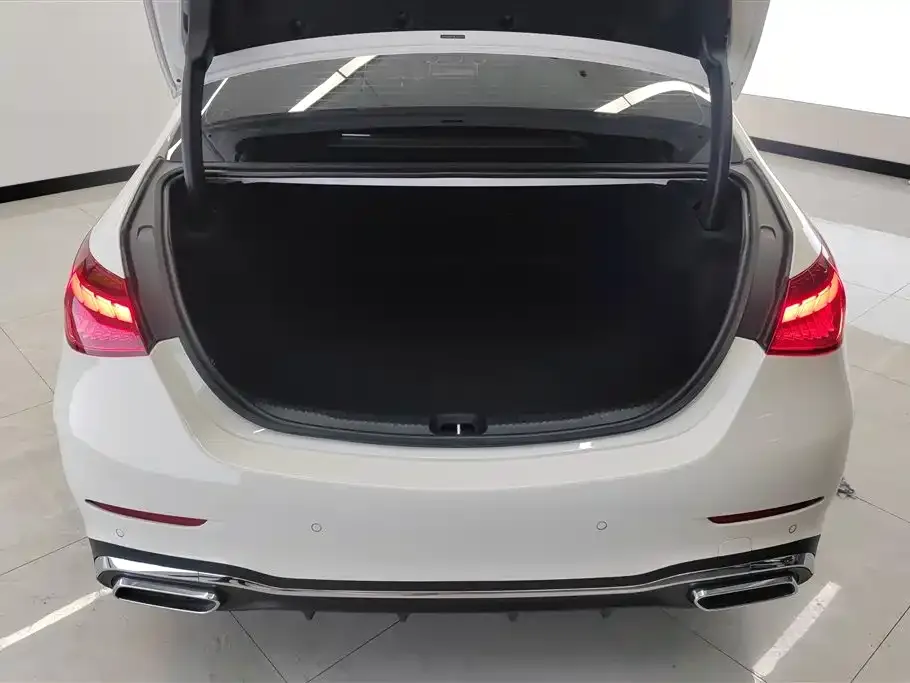 Mercedes-Benz C-Class 2024 из CN, фото 4