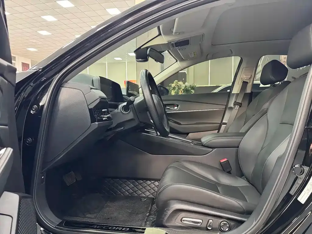 Honda Accord 2024 из CN, фото 7