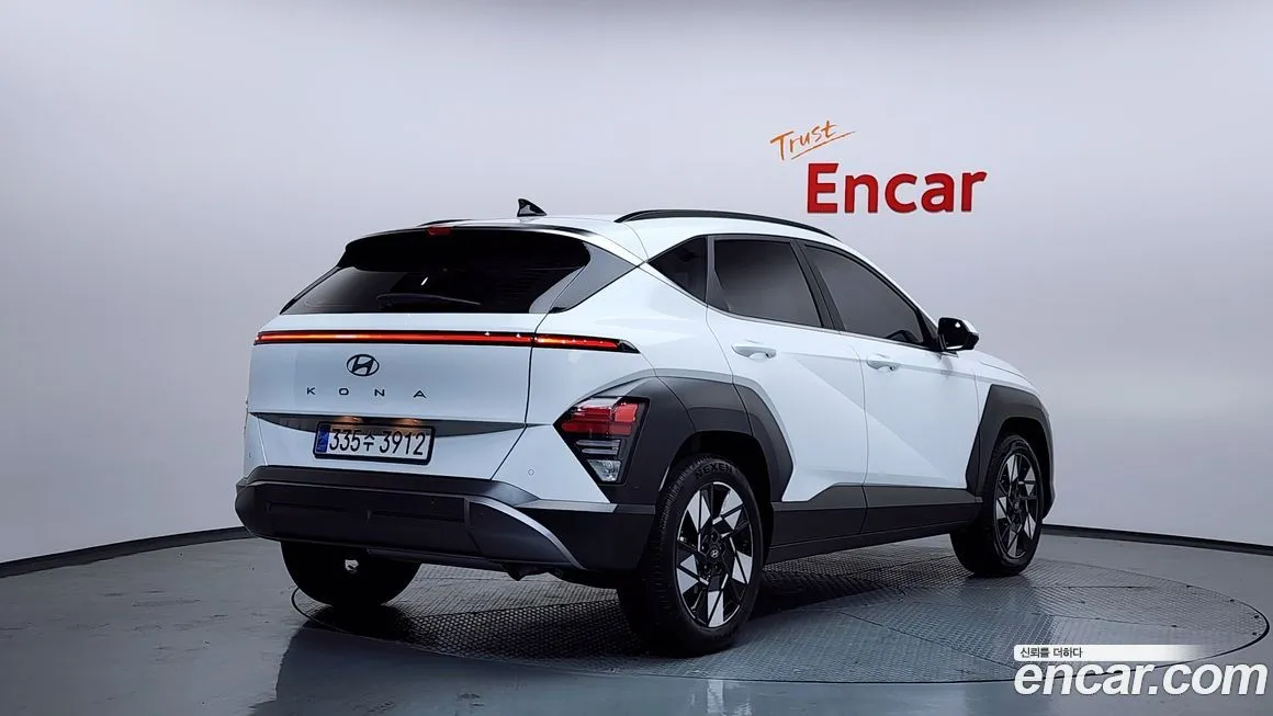 Hyundai Kona 2023 из KR, фото 2
